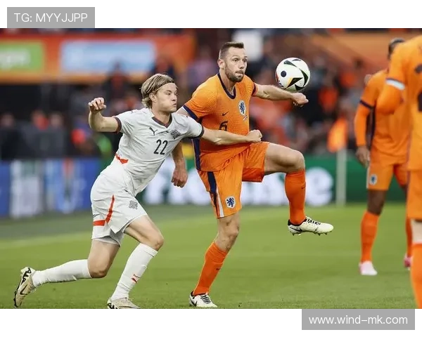 冰岛足球队排名下滑引发关注，专家分析背后原因