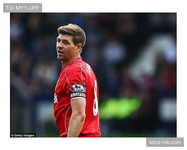 本·米闪耀英超赛场,稳健表现助球队全力冲击冠军荣耀 本·米闪耀英超赛场,稳健表现助球队全力冲击冠军荣耀