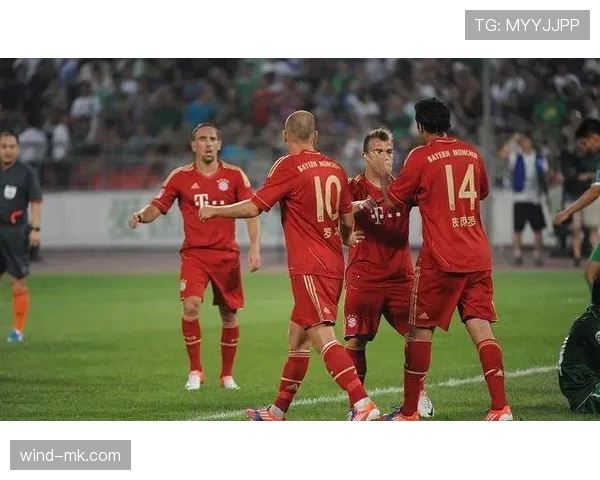 巴黎边路进攻表现犀利,阶段性稳定性面临考验,层次问题逐步显现